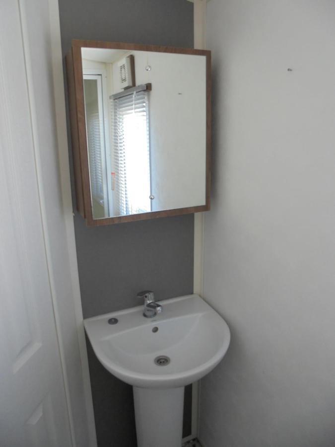 Kingfisher : Seabreeze:- 6 Berth, Enclosed Veranda, Close To Site Shop Ingoldmells Exterior foto
