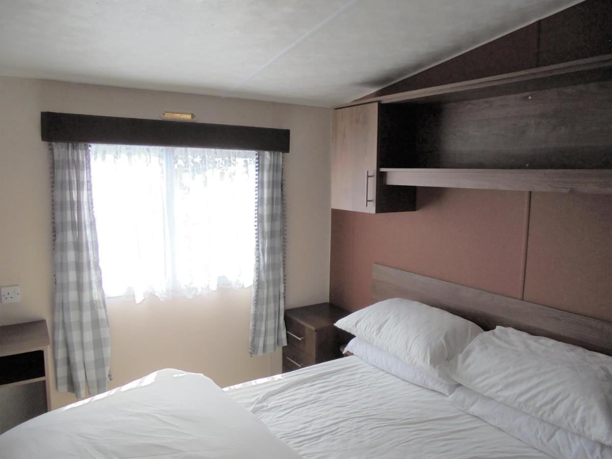 Kingfisher : Seabreeze:- 6 Berth, Enclosed Veranda, Close To Site Shop Ingoldmells Exterior foto