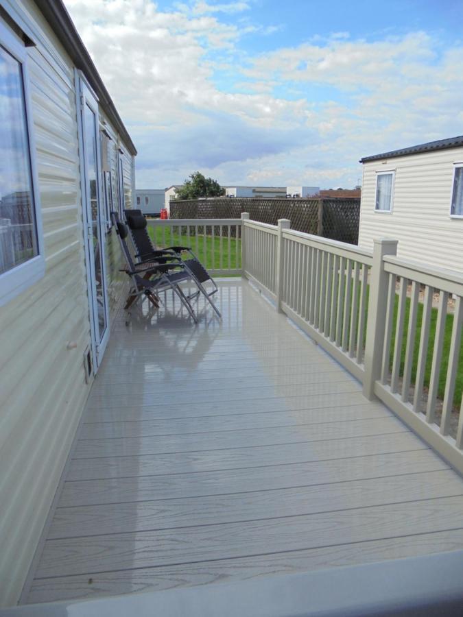 Kingfisher : Seabreeze:- 6 Berth, Enclosed Veranda, Close To Site Shop Ingoldmells Exterior foto
